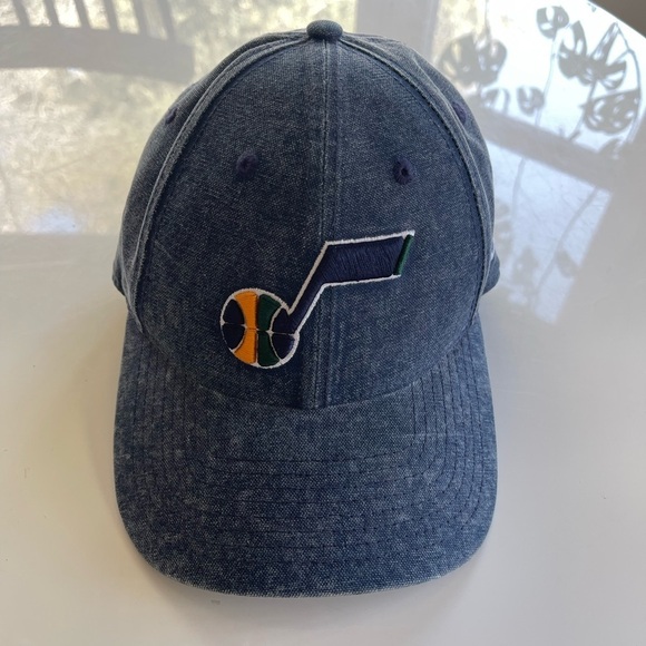 NBA 9Forty Utah Jazz Take Note Hat - OSFM - Picture 1 of 4
